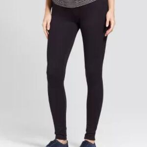 Ingrid& Isabel Black   Legging Maternity Pants Size  NWT XS